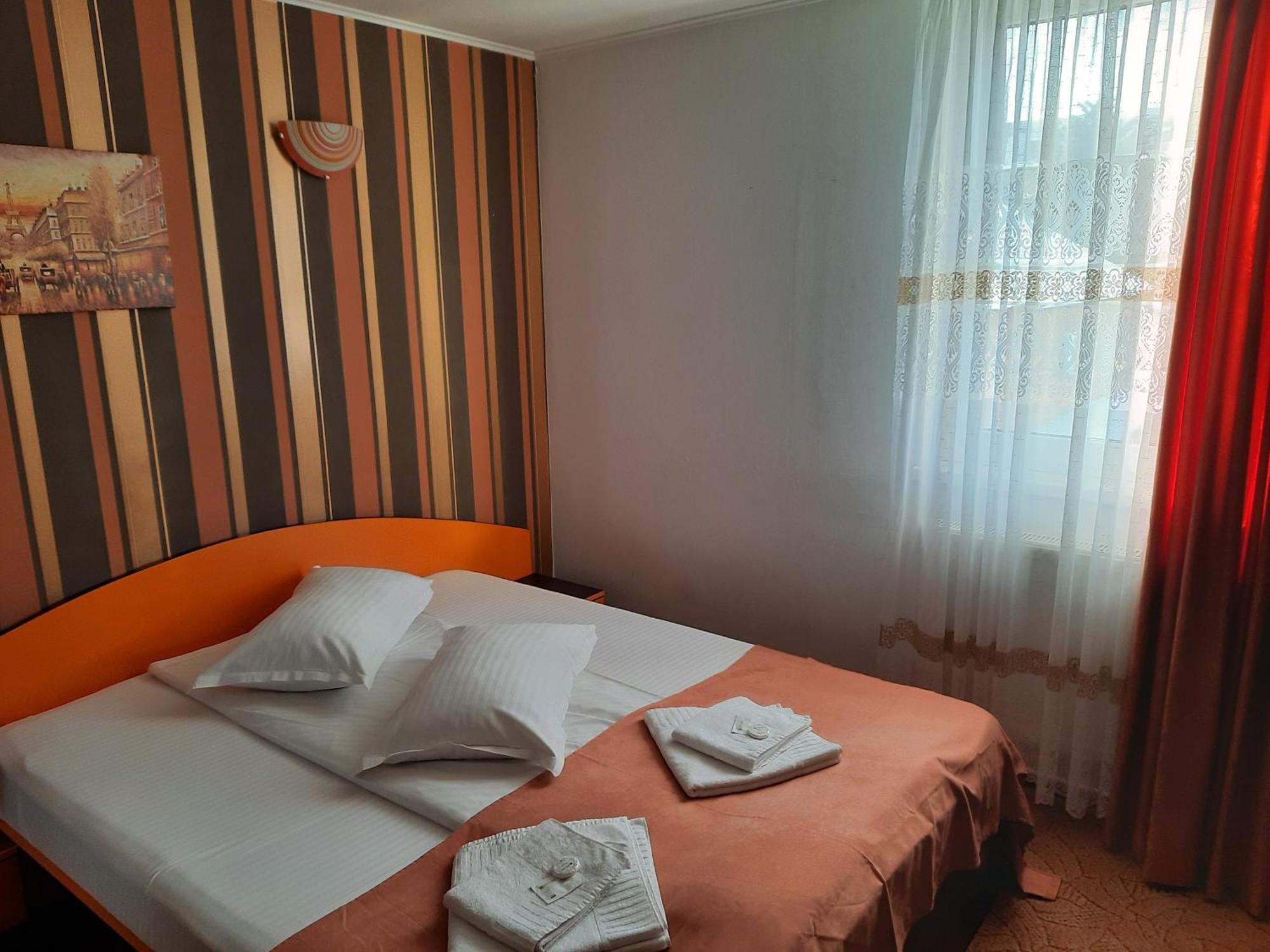 Pensiunea D&D Făgăraş Quarto foto